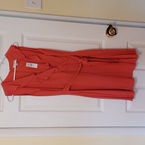 NWT Loft, sz 10, salmon colored dress with ruffled V neck and ties at waist.